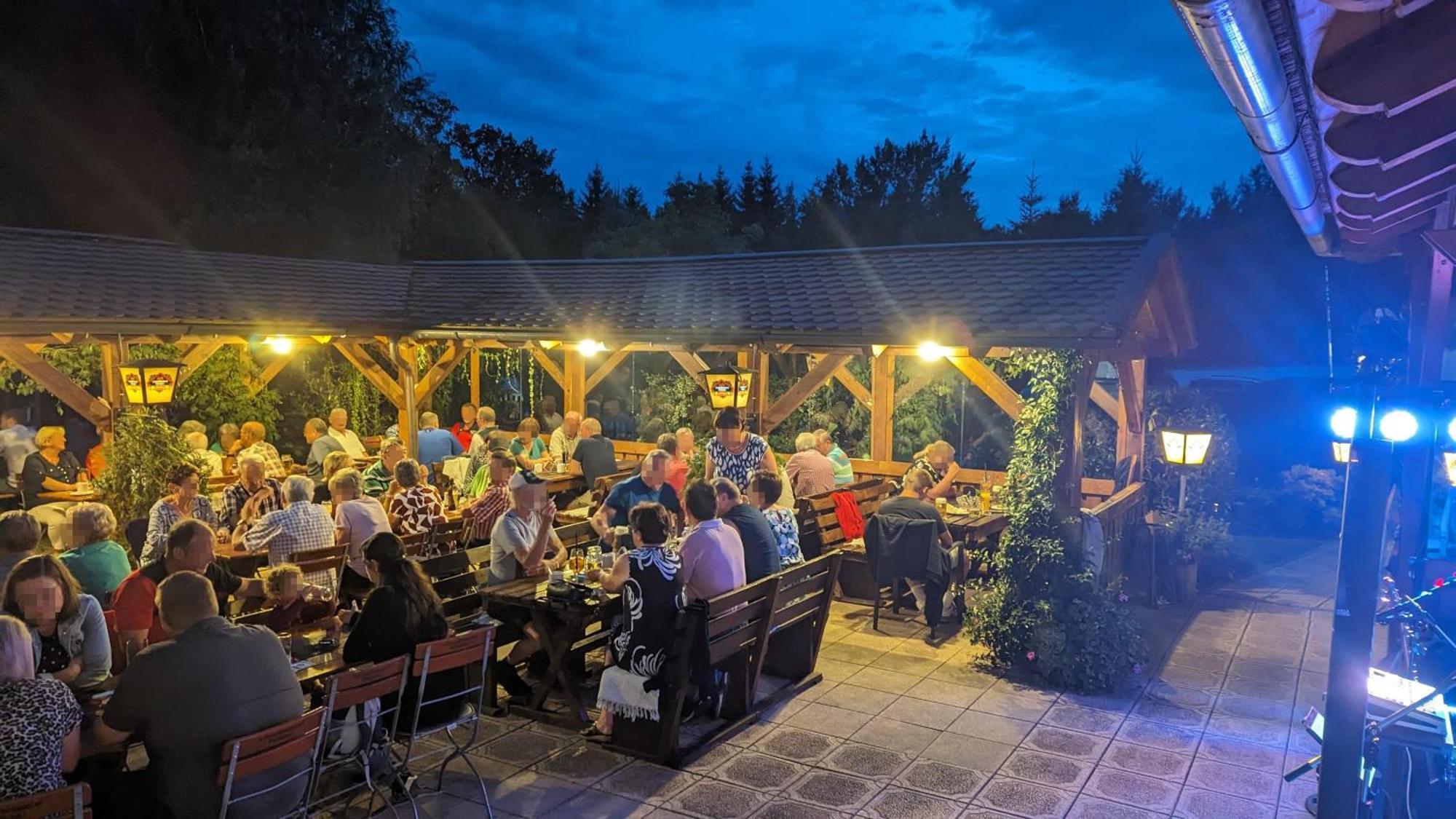 Cafe Zum Toni Hotel Thyrnau ภายนอก รูปภาพ