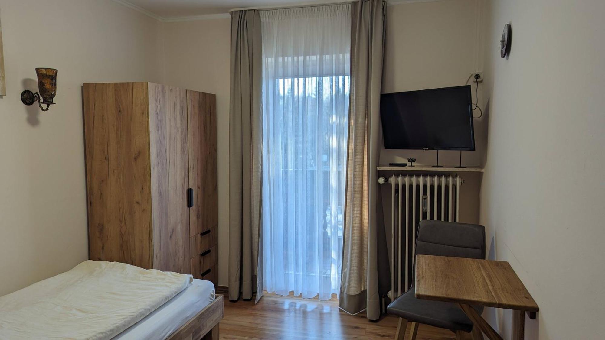 Cafe Zum Toni Hotel Thyrnau ภายนอก รูปภาพ