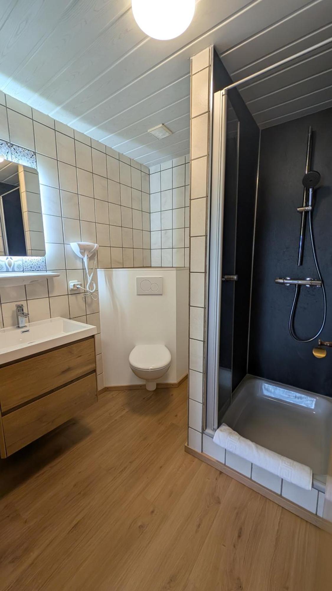 Cafe Zum Toni Hotel Thyrnau ภายนอก รูปภาพ
